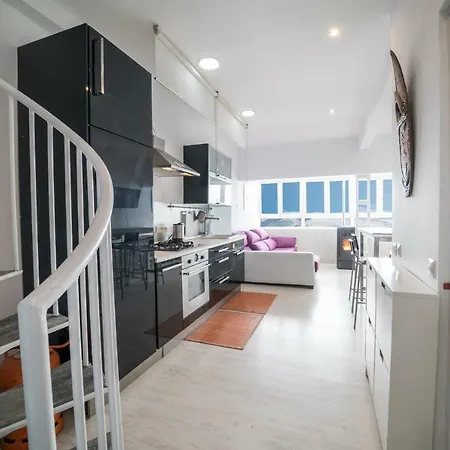 Duplex דירה סיירה נבדה